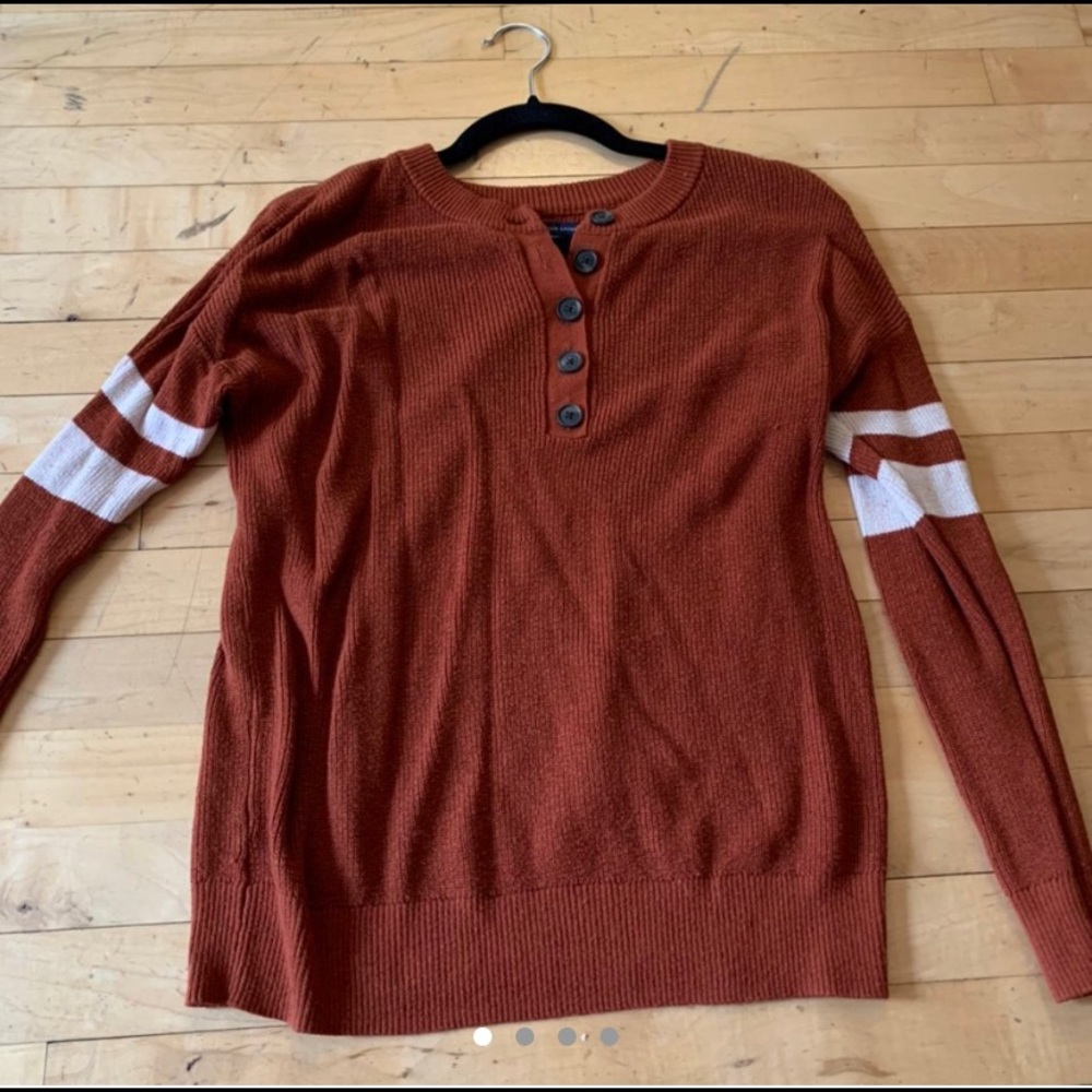 american eagle light sweater